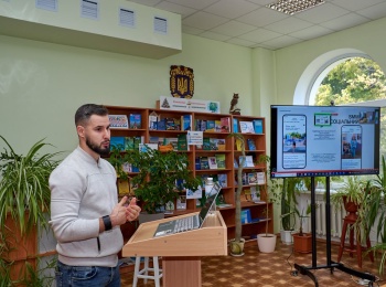 Воркшоп «SMM у роботі сучасного дослідника» для аспірантів УНУ
